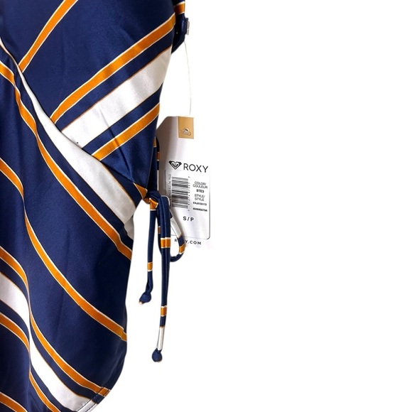 Roxy Women's Romantic Senses One Piece Swimsuit- Size Small - Picture 8 of 13